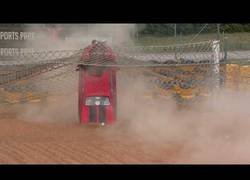 Enlace a Falla el paracaídas que frenaba el coche y tienen que usar el plan b 