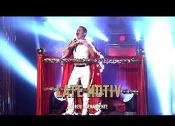 Enlace a Berto Romero da vida a Freddie Mercury