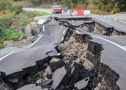 Enlace a Terremoto de magnitud 7.0 en Alaska [Inglés]