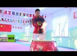 Enlace a Así son los duros entrenamientos de los más pequeños en China