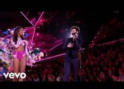 Enlace a Actuación de Shawn Mendes en el desfile de Victoria's Secret