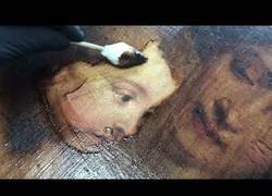 Enlace a Restaurando un cuadro antiguo