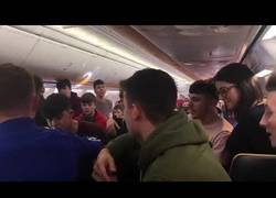 Enlace a La sesión de música de esta clase en pleno vuelo de Ryanair