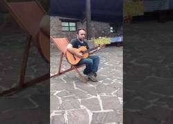 Enlace a La canción del MDMA