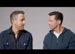Enlace a Ryan Reinolds y Hugh Jackman se reconcilian en YouTube y deciden promocionarse mutuamente [Inglés]