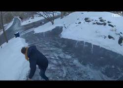 Enlace a Cuando te das cuenta que el calzado que te has puesto no es el adecuado para el hielo