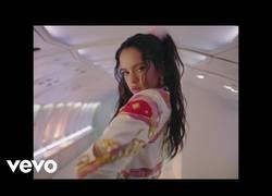 Enlace a Rosalía lo ha vuelto a hacer juntándose con J Balvin para un temazo de flamenco y reggaeton