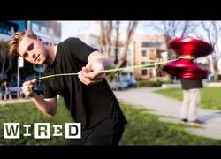 Enlace a Con ustedes el campeón del mundo de yo-yo
