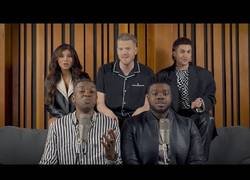 Enlace a La evolución de Ariana Grande, por Pentatonix