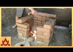 Enlace a Fabricando ladrillos de arcilla cocida desde cero de forma primitiva