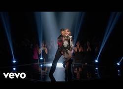 Enlace a La actuación de Madonna y Maluma en los Billboard Music Awards