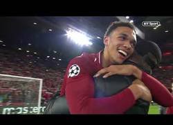 Enlace a El increíble ambiente en Anfield tras la remontada ante el Barça