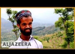 Enlace a Game of Pakistani Thrones