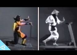 Enlace a Cómo se creó el primer Mortal Kombat detrás de las cámaras