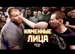 Enlace a El loco que se inyectó synthol se enfrenta al campeón del mundo de tortazos en la cara y el resultado es dramático