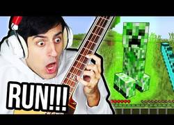 Enlace a Jugando a Mincraft usando como control un bajo