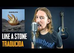 Enlace a LIKE A STONE EN ESPAÑOL
