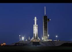 Enlace a Lanzamiento del Falcon Heavy STP-2 de SpaceX en directo