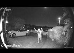 Enlace a Cómo robar un Tesla en 30 segundos