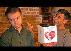 Enlace a Nunca dejes que tus amigos lean tu carta de San Valentin [ENG]