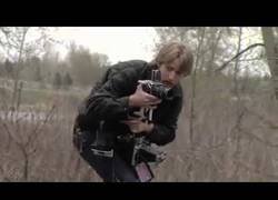 Enlace a Guerra de paparazzi