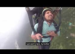 Enlace a A lo mejor si le hubiese dicho que subiese las piernas...