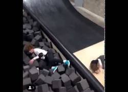 Enlace a ¡Y voló! ¡Y yo volé de él! Y nos fuimos a la puta