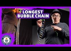 Enlace a La cadena de pompas más larga del mundo