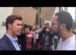 Enlace a El rapero Valtonyc y el presidente de VOX en Girona casi llegan a las manos