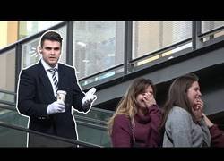 Enlace a Llamadas incómodas haciéndose pasar por alto ejecutivo