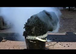 Enlace a Curioso experimento con azúcar y ácido sulfúrico