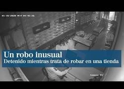 Enlace a Un ladrón se toma su tiempo para robar en una tienda de Castellón