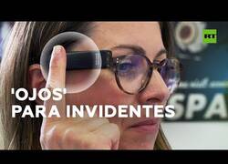 Enlace a El invento que permite a los invidentes escuchar aquello que no ven