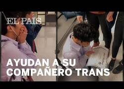 Enlace a Estudiantes recaudan dinero para que su compañero trans pueda cambiar su nombre por el día de su cumpleaños