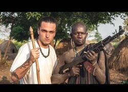 Enlace a Conviviendo con la tribu de Los Mursi