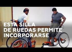 Enlace a La silla de ruedas que permite incorporarse
