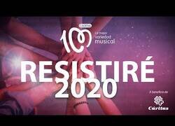 Enlace a Artistas hispanos unen fuerzas para interpretar 'Resistiré'