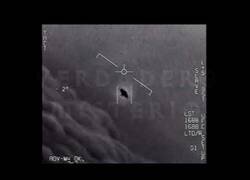 Enlace a Desclasifican 3 videos de OVNIS en EEUU