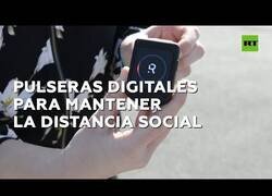 Enlace a En Bélgica utilizan pulseras digitales para mantener la distancia social