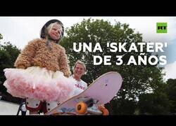 Enlace a Autumn, la niña 'skater' de 3 años