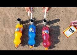 Enlace a Experimento: La reacción de los Mentos con 3 tipos diferentes de Fanta