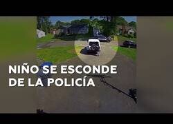Enlace a Se viraliza la reacción de este niño negro al ver a la policía
