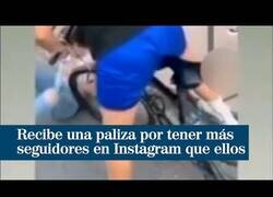 Enlace a Un menor recibe una paliza por tener más seguidores en Instagram que sus agresores