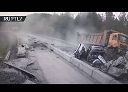 Enlace a Distracción al volante que cuesta el accidente a 6 vehículos