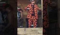 Enlace a El baile del robot de este tío está a otro nivel