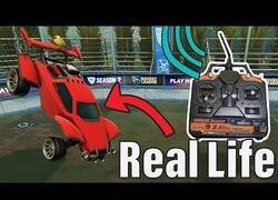 Enlace a Fabricando un coche de Rocket League (capaz de saltar)