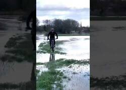 Enlace a Nunca te fíes de la profundidad de un charco