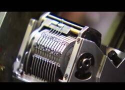 Enlace a Así se fabrican los billetes de euro