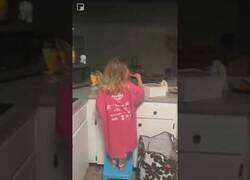 Enlace a Esto es que te pillen con las manos en la masa