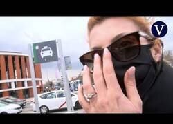 Enlace a El duro enfrentamiento de Najwa Nimri contra unos periodistas